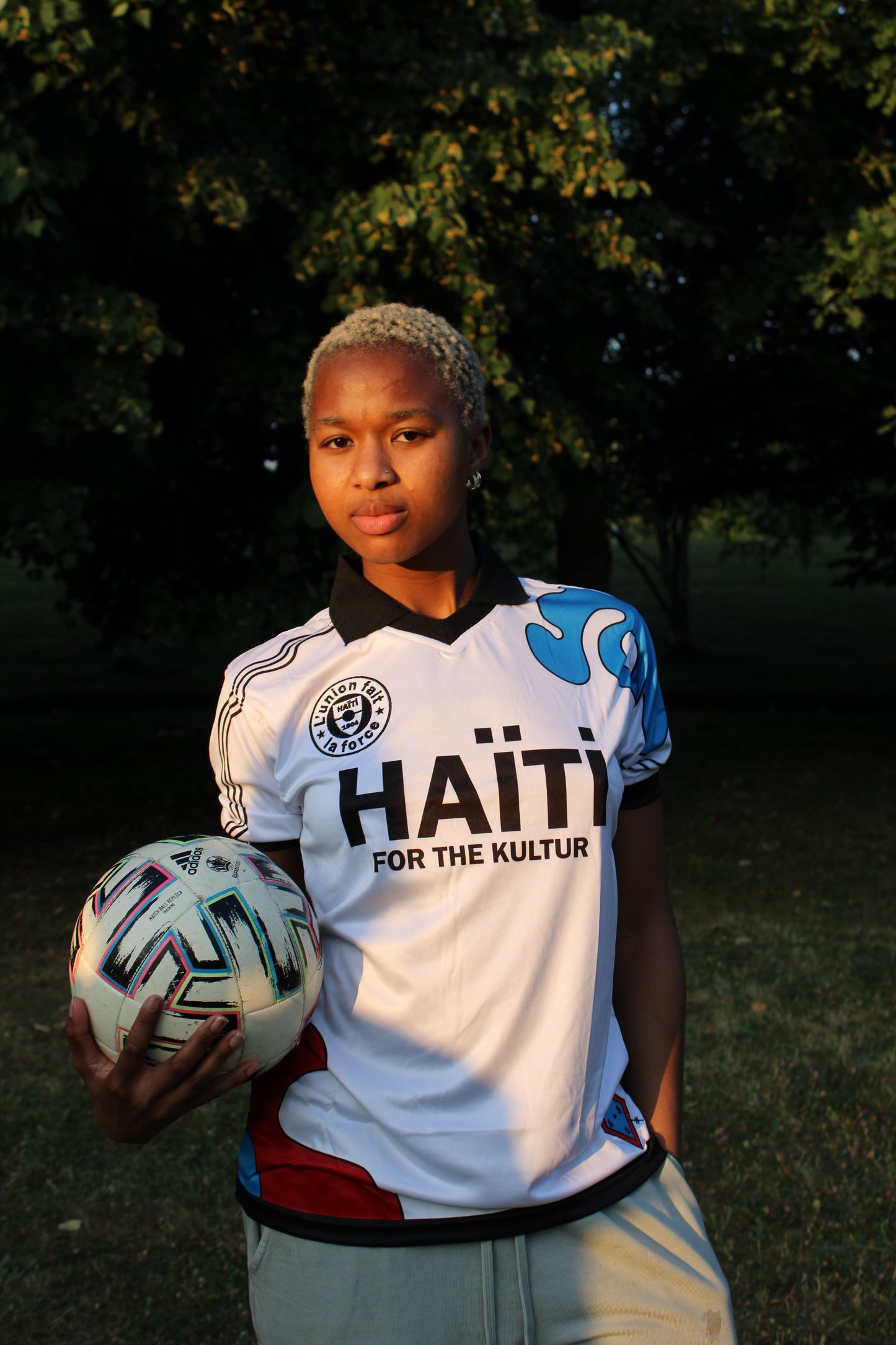 Haiti 2026 World Cup jersey side view - ships from Florida USA